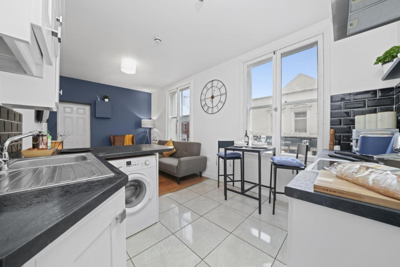 شقة Central Gem Of Leamington Spa - Sleeps 5 المظهر الخارجي الصورة